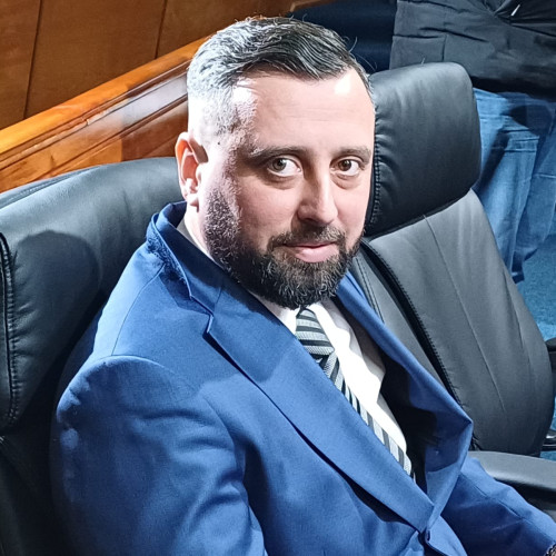 Deputatul Alexandrin Moiseev demisionează din grupul S.O.S. România