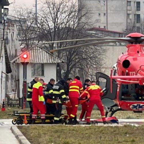 Elicopterul SMURD intervenție de urgență la Botoșani pentru un pacienet cu infarct