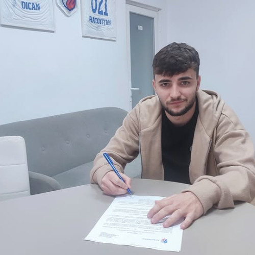 Zoran Mitrov își prelungeste contractul cu FC Botoșani până în 2027