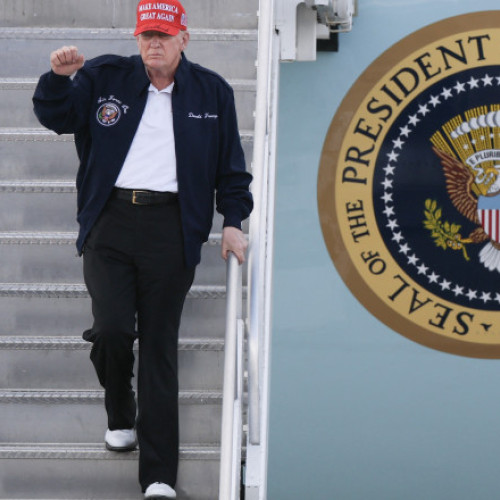 Donald Trump critică Boeing pentru întârzierile în livrarea avioanelor Air Force One