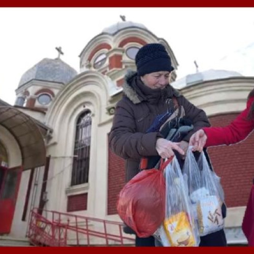 Sprijin comunitar la Biserica Nasterea Maicii Domnului în sezonul rece