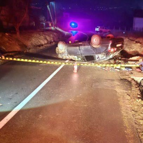 Accident grav în apropiere de Botoșani, un șofer începător a ajuns la spital