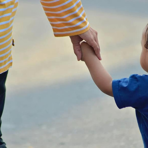 Campanie de ajutor pentru mamele de la Centrul Maternal din Botoșani