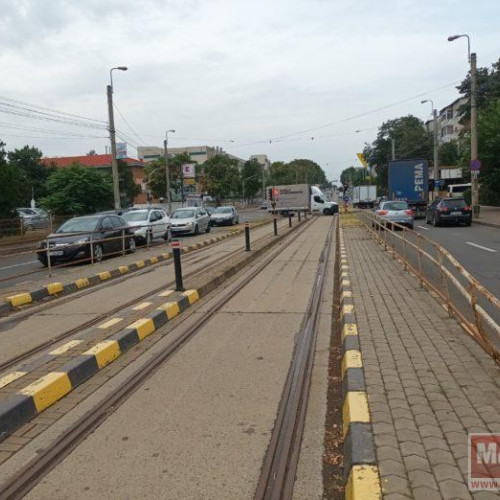 Primăria Botoșani vinde dale și sine de tramvai dezafectate