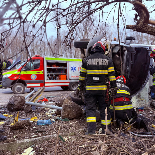 Accident grav la Baisa: șase persoane implicate