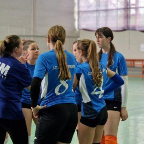 Liceul Tehnologic &quot;Ştefan cel Mare şi Sfânt&quot; din Vorona a găzduit Olimpiada Naţională de Volei pentru Fete