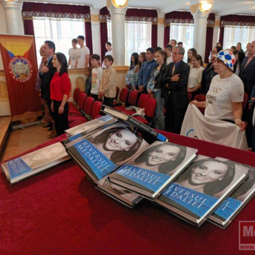 Elevii din Botoșani au avut parte de o întâlnire cu Andreea Răducan