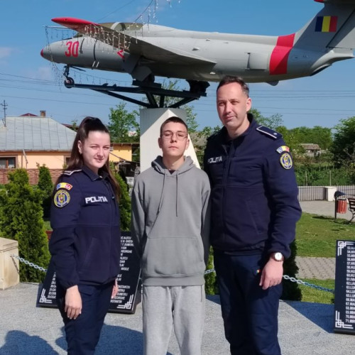 Un băiat din Hlipiceni salvează un copil abandonat