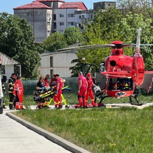 Elicopter SMURD solicitat pentru o pacientă cu infarct la Botoșani