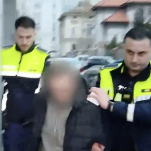 Furt spectaculos organizat de adolescenți în Botoșani