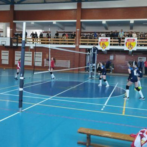 Debut dificil pentru echipa de minivolei a CSS Botoșani la turneul semifinale