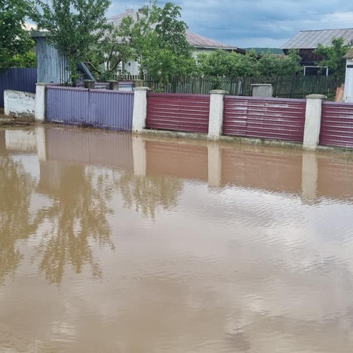 Botoșani, în alertă pentru fenomene meteorologice periculoase