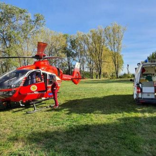 Elicopter SMURD, solicitat pentru transfer de urgență în Botoșani