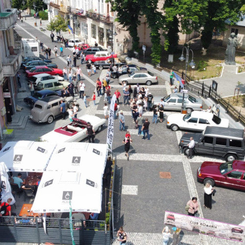 Târgul de mașini de epocă din Botoșani revine cu tradiție