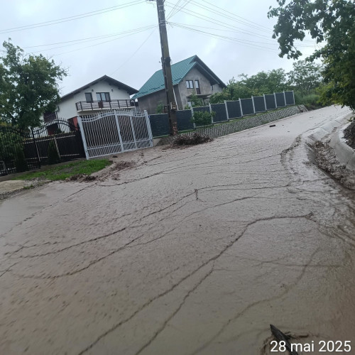 Inundații grave în județul Botoșani: problemele legate de gestionarea apelor tratează autoritățile locali