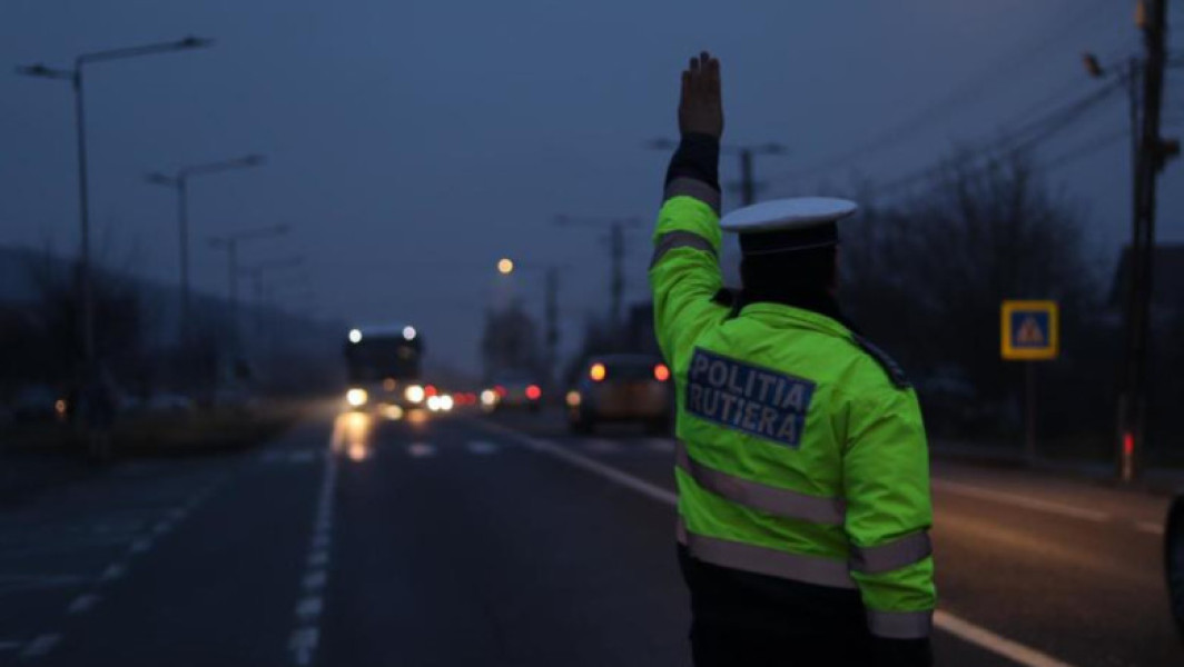 trafic complet blocat pe DN 1 la ieșirea din porumbacu de jos spre brașov după un accident rutier