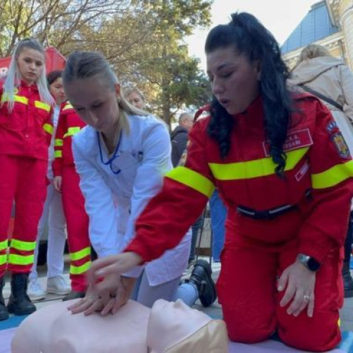 Lecţii de sănătate pe Pietonalul Unirii