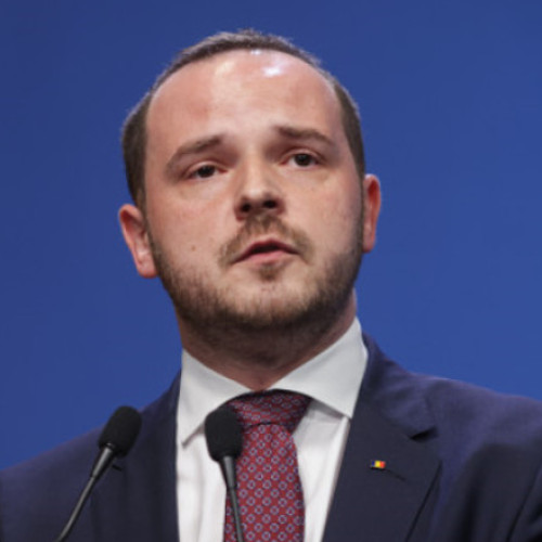 Alexandru Rogobete anunță investiții de 120 de milioane de euro în ambulatorii de specialitate: „Nu mai așteptăm alți 35 de ani”