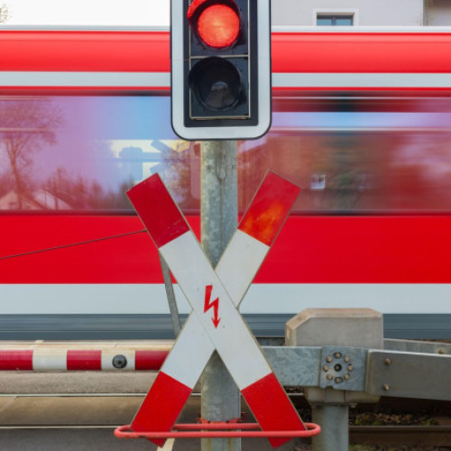 O refugiată ucraineană de 16 ani, ucisă în Friedland după împingerea în fața unui tren