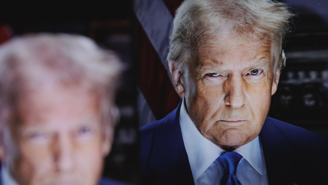 Trump, comparat cu Ceaușescu într-un editorial din Financial Times