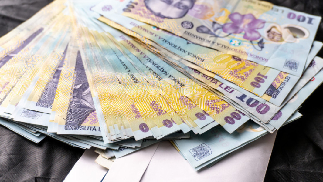 Cât vor plăti românii contribuția la sănătate pentru persoanele pe care le au în întreținere. ANAF anunță modificări fiscale