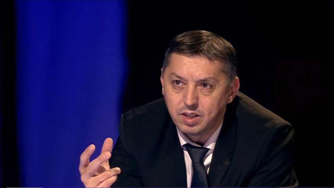 Ministrul Educației despre protestele sindicatelor în prima zi de școală: „logică de boicot” și promisiuni de dialog