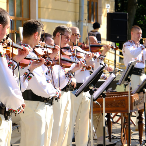 Festivalul Ioan Cobâlă deschide sezonul 2025–2026 la Botoșani