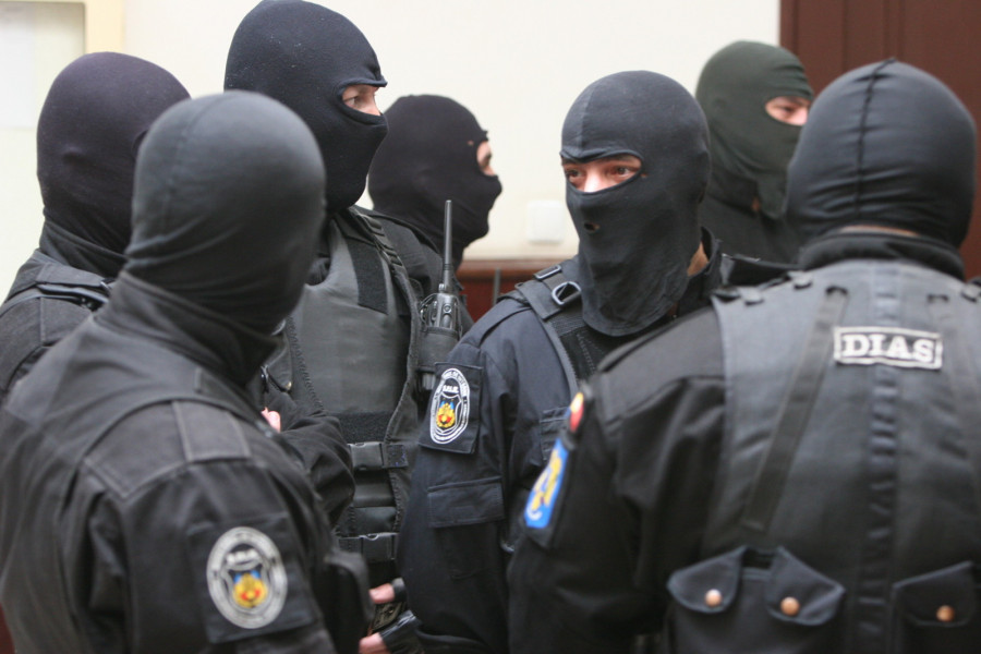 Procurorii DNA au percheziționat sediul DRDP Iași într-un dosar de corupție