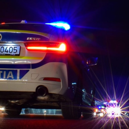 Un bărbat din Botoșani a fost accidentat de două mașini pe DN17, în județul Suceava