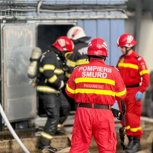 Incendiu la un uscător de cereale din Botoșani: intervenție dificilă a pompierilor