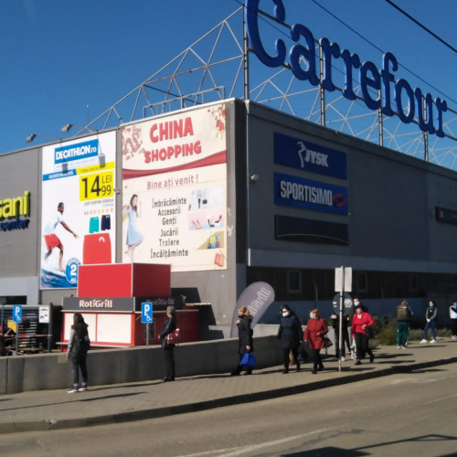Carrefour analizează vânzarea afacerilor din România în contextul schimbărilor din retail