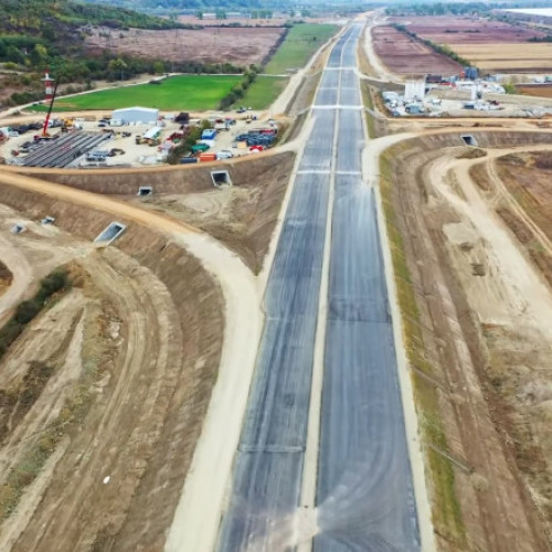 Guvernul aprobă contractul de finanţare pentru autostrada Sibiu-Piteşti